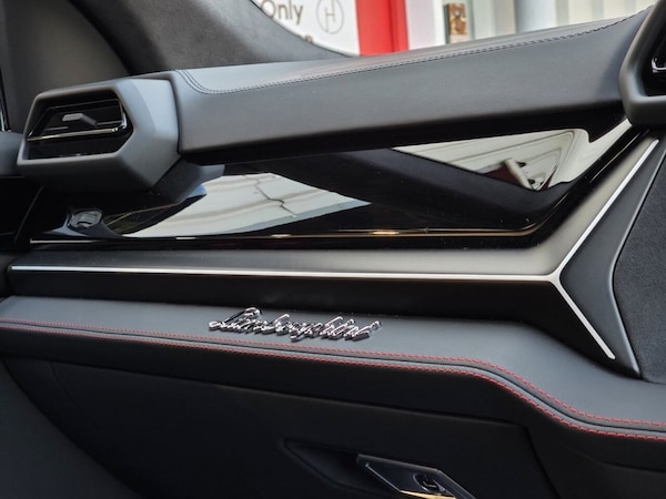 Used Lamborghini Urus 2025 for sale - 75163033: Photo 20