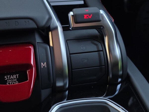 Used Lamborghini Urus 2025 for sale - 75163033: Photo 22