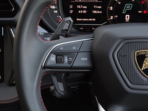 Used Lamborghini Urus 2025 for sale - 75163033: Photo 25