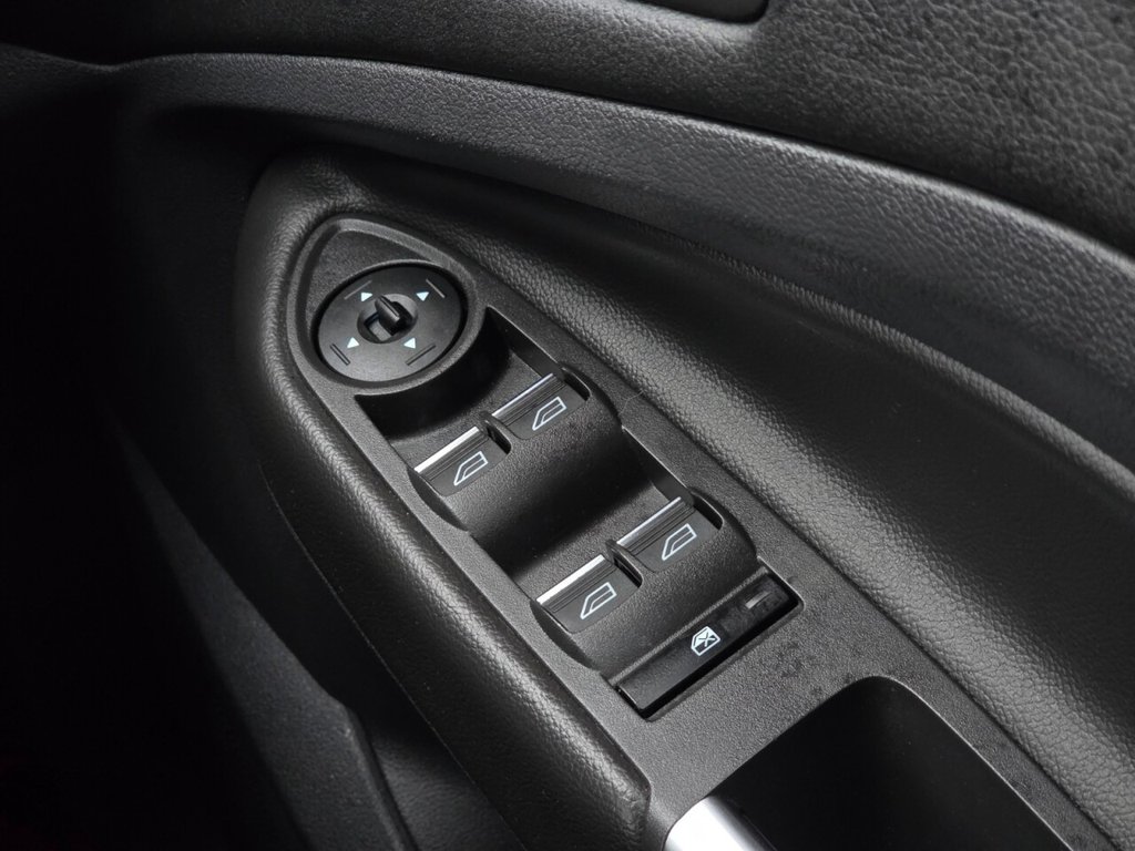 Used Ford Kuga 2016 for sale - 77780896: Photo 24