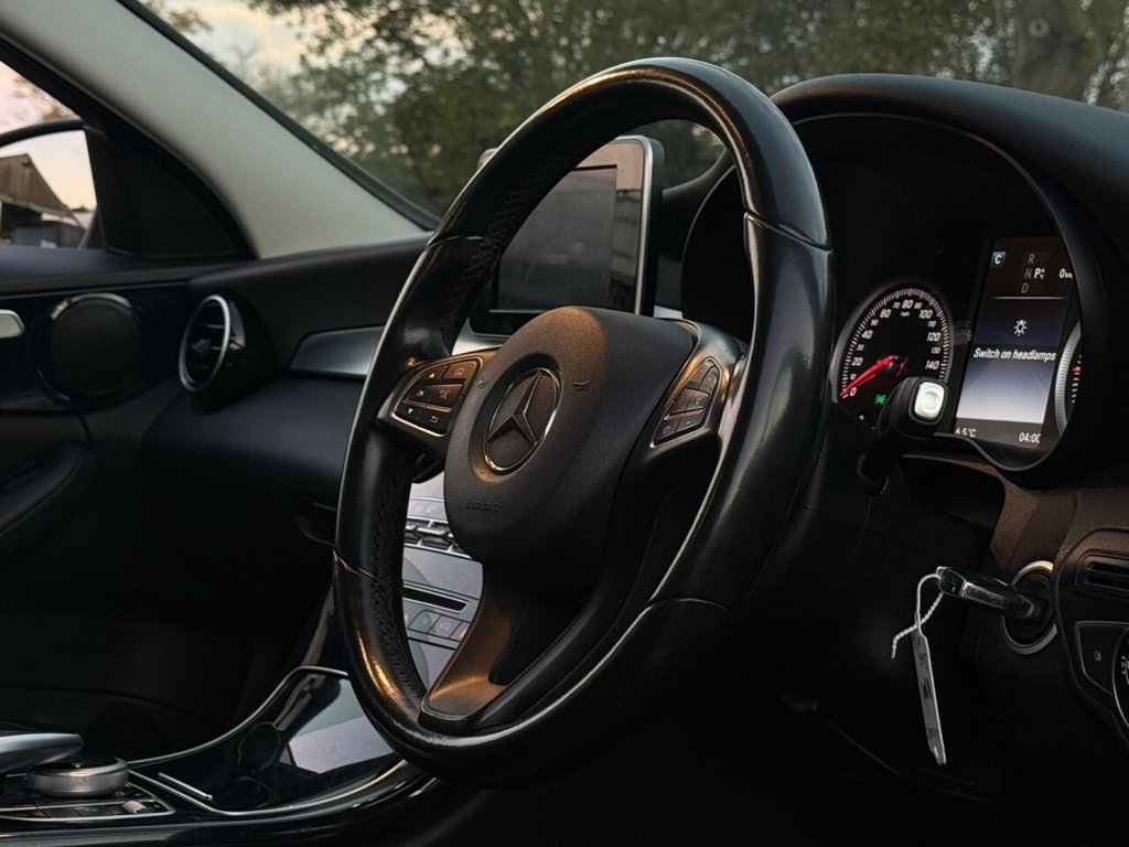 Used Mercedes-Benz C Class 2016 for sale - 76703747: Photo 8