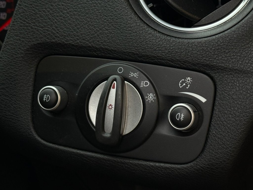 Used Ford Mondeo 2012 for sale - 77477326: Photo 28