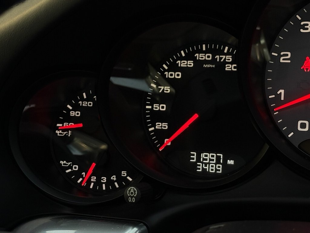 Used Porsche 911 2012 for sale - 76888509: Photo 21