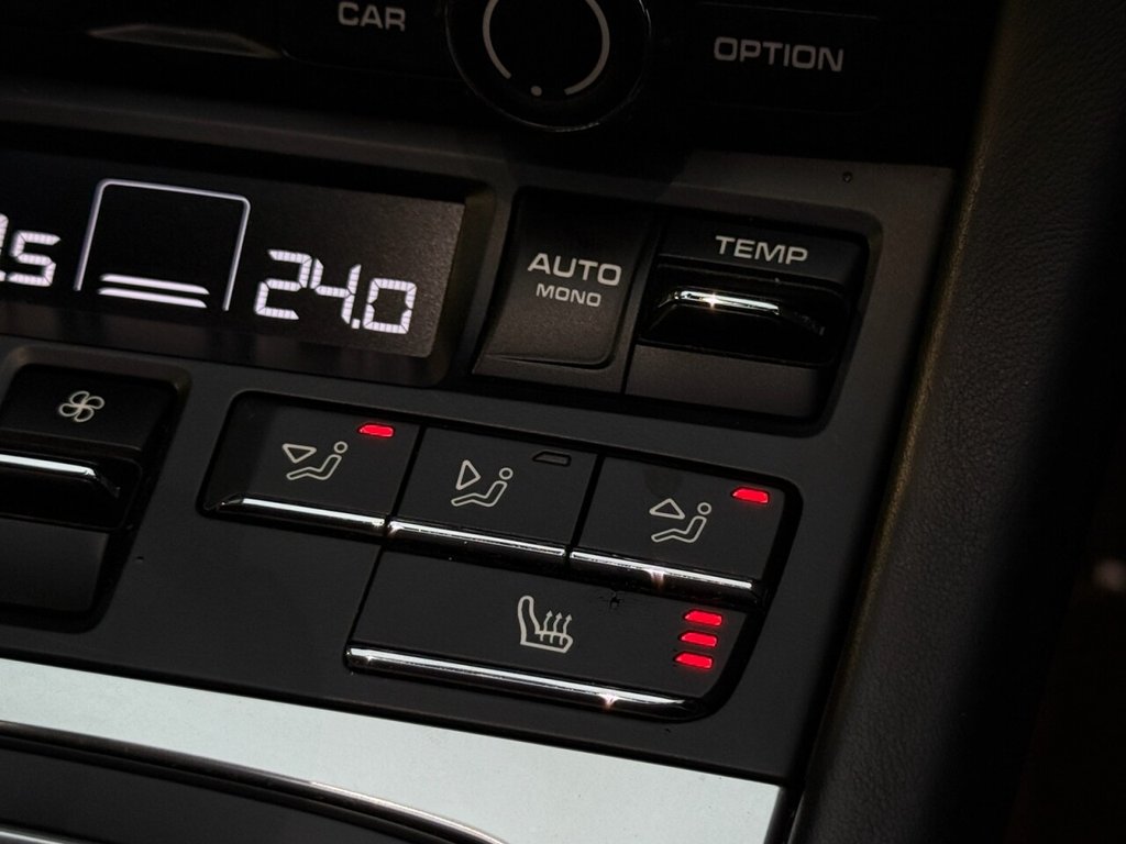 Used Porsche 911 2012 for sale - 76888509: Photo 23