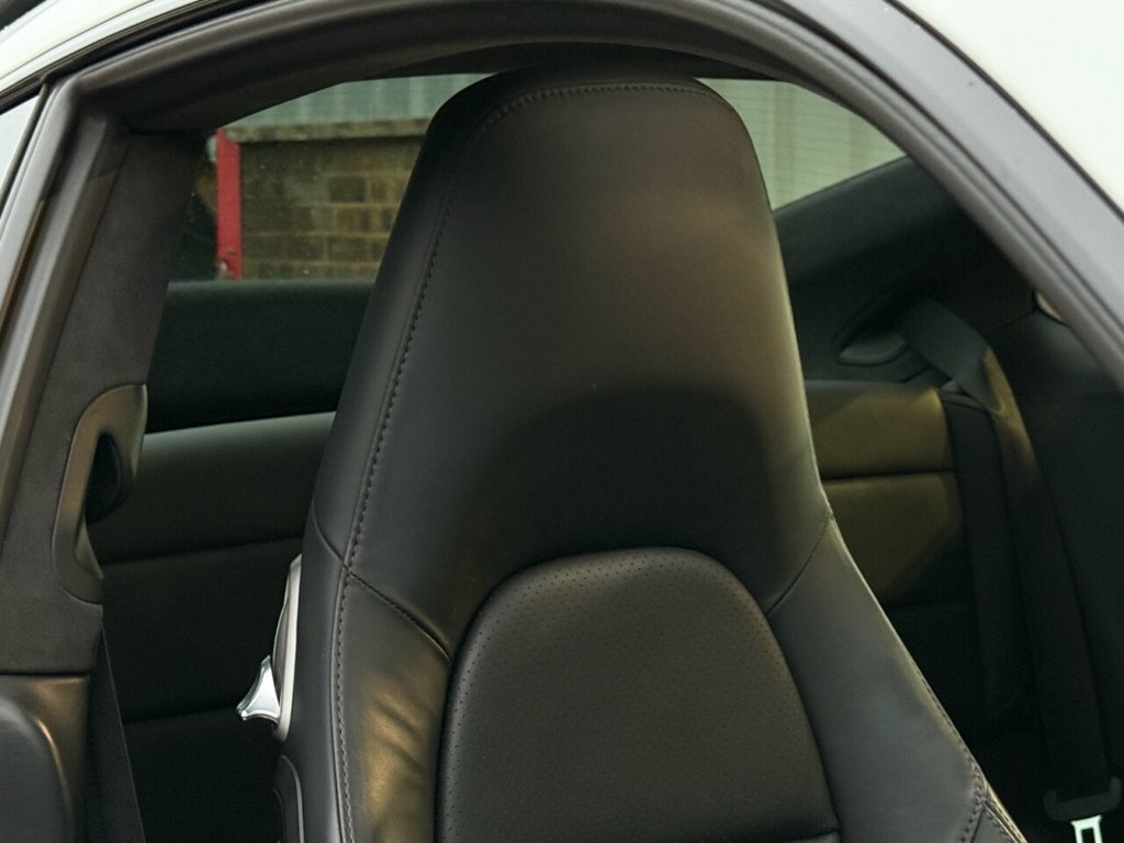 Used Porsche 911 2012 for sale - 76888509: Photo 28