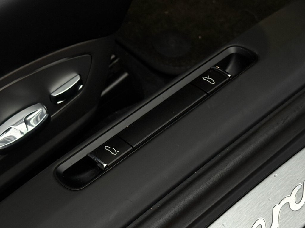 Used Porsche 911 2012 for sale - 76888509: Photo 31