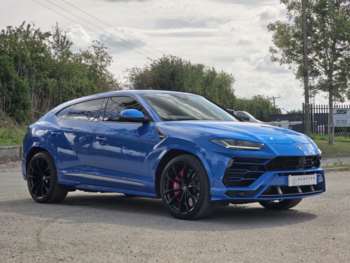 2019 (19) - 4.0 V8 BiTurbo SUV 5dr Petrol Auto 4WD Euro 6 (650 ps)