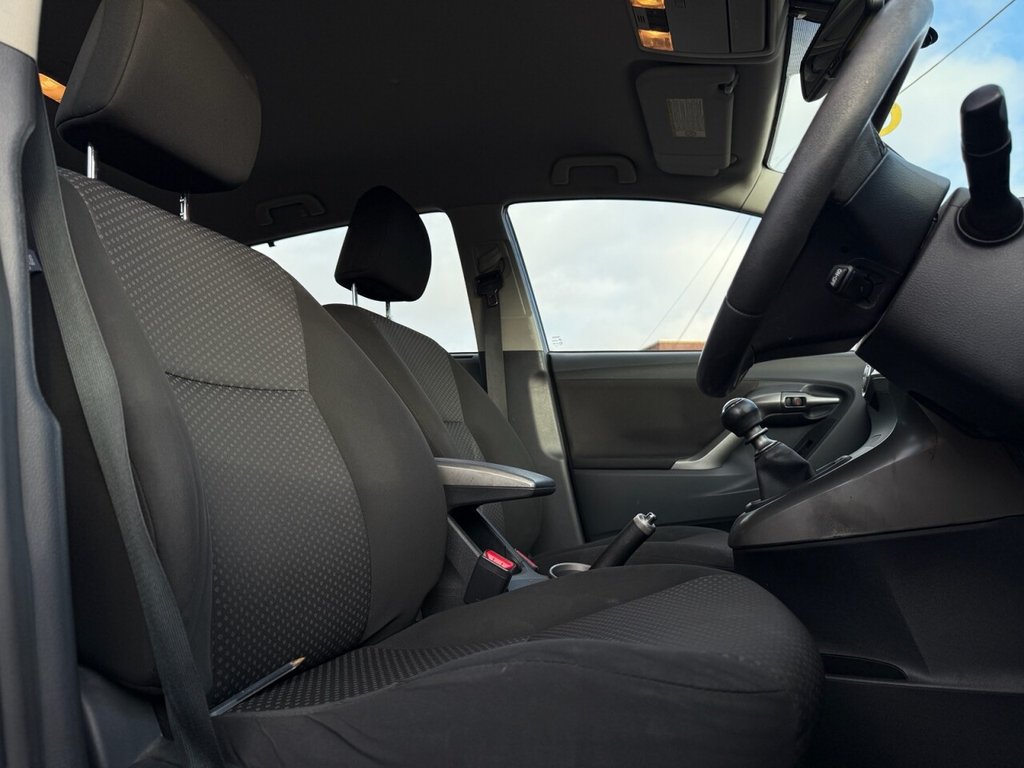 Used Toyota Verso 2010 for sale - 76934524: Photo 10