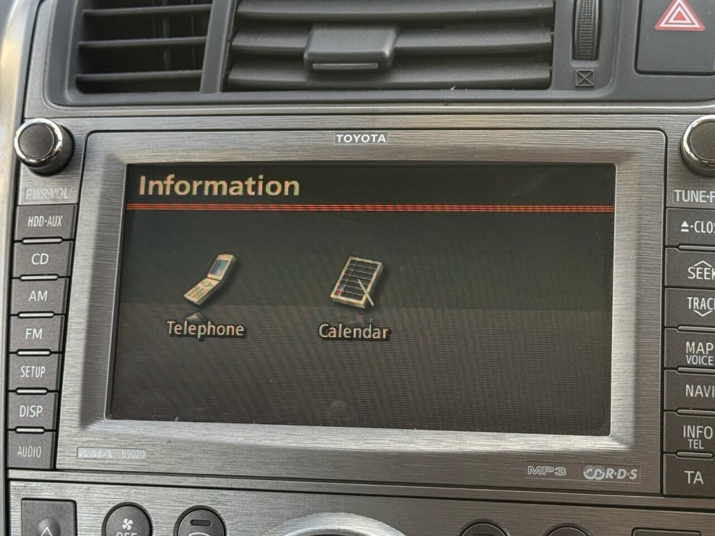 Used Toyota Verso 2010 for sale - 76934524: Photo 22