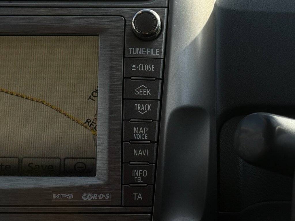 Used Toyota Verso 2010 for sale - 76934524: Photo 27