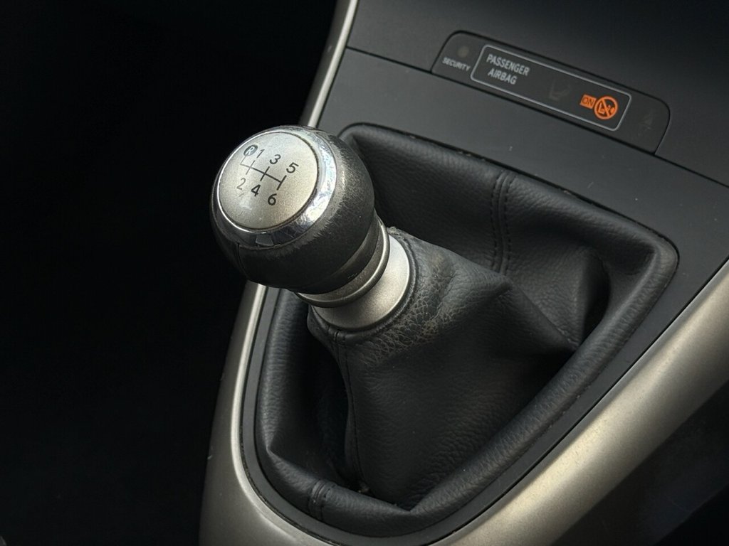 Used Toyota Verso 2010 for sale - 76934524: Photo 30