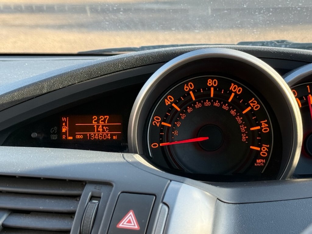 Used Toyota Verso 2010 for sale - 76934524: Photo 32