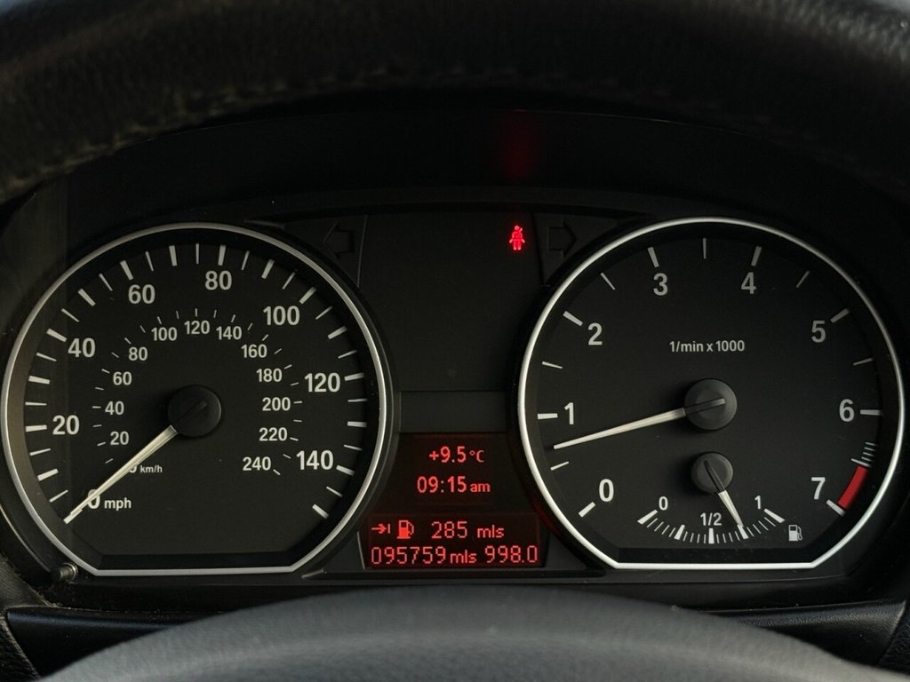 Used BMW 1 Series 2009 for sale - 76942878: Photo 24