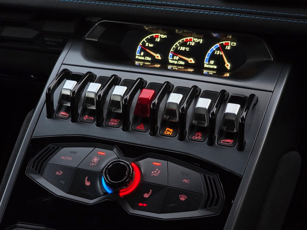 Used Lamborghini Huracan 2017 for sale - 77133253: Photo 16