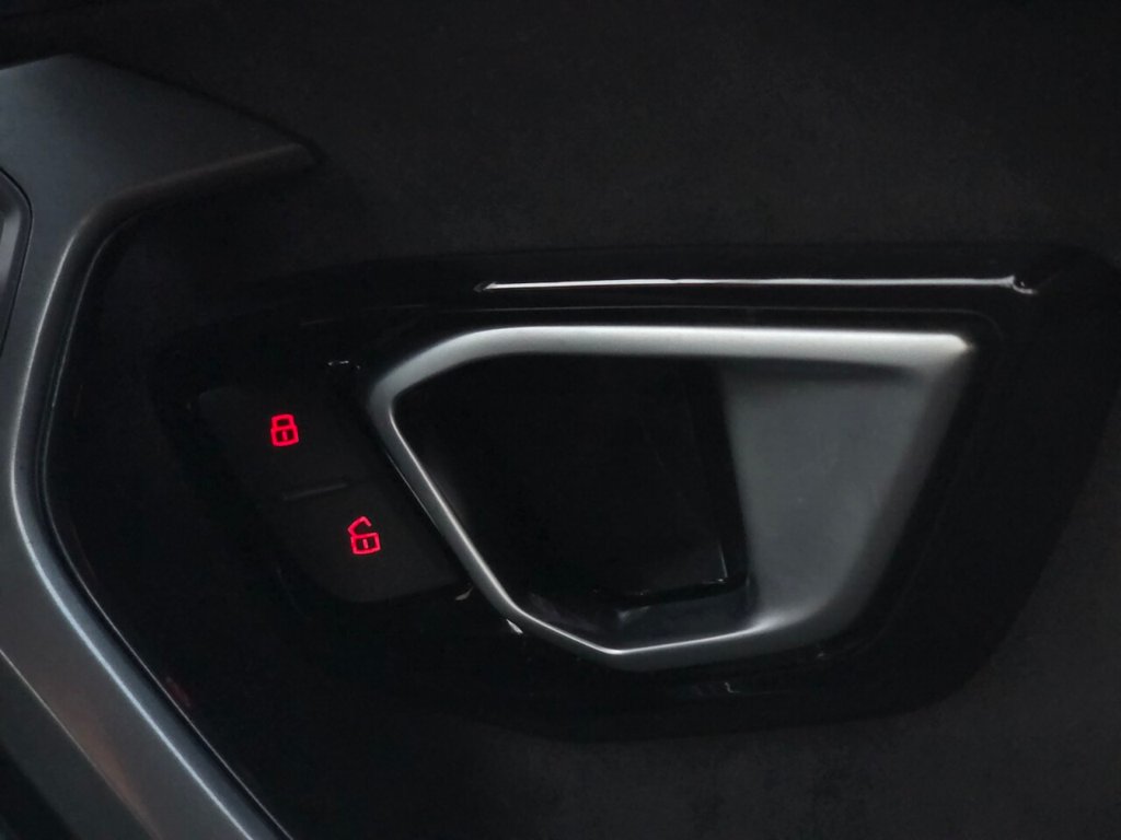 Used Lamborghini Huracan 2017 for sale - 77133253: Photo 24