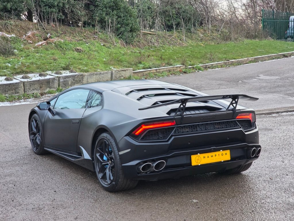 Used Lamborghini Huracan 2017 for sale - 77133253: Photo 7