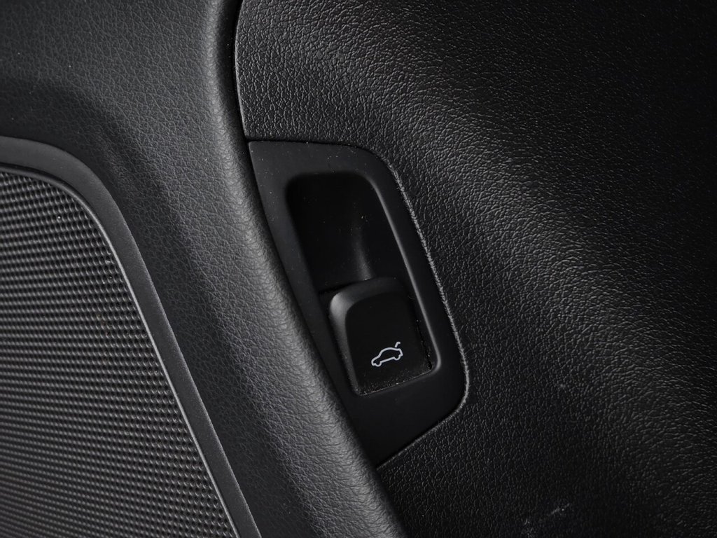 Used Audi Q3 2017 for sale - 76313056: Photo 17