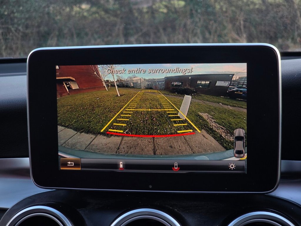 Used Mercedes-Benz GLC 2018 for sale - 77632018: Photo 24