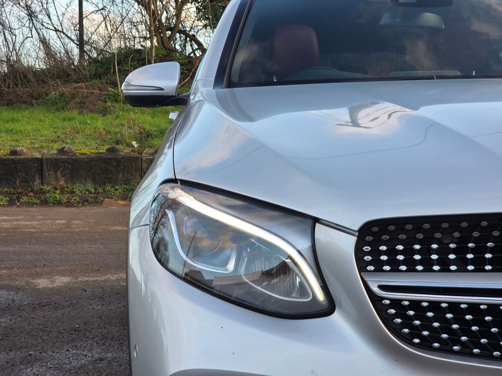 Used Mercedes-Benz GLC 2018 for sale - 77632018: Photo 43