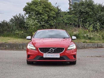 Used Volvo V40 2017 for sale - 75596880: Photo
