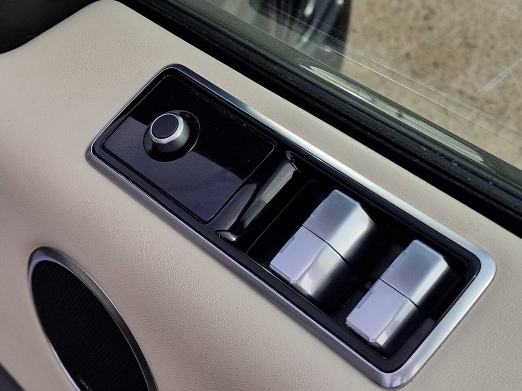 Used Land Rover Range Rover Sport 2020 for sale - 77018154: Photo 32