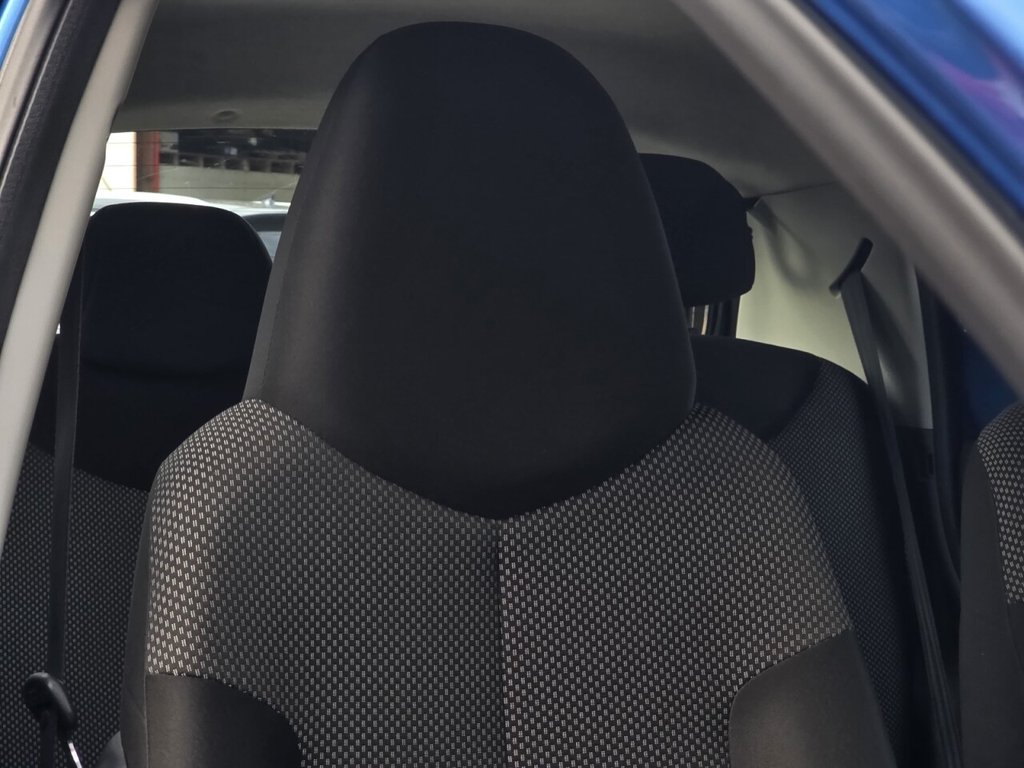 Used Toyota AYGO 2011 for sale - 76481702: Photo 11