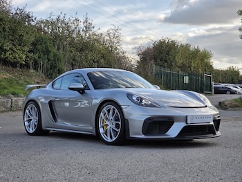 Porsche - 718 Cayman