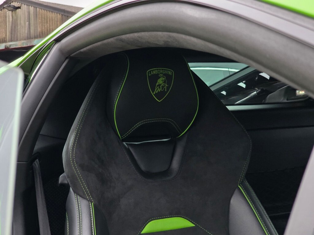 Used Lamborghini Huracan 2020 for sale - 77302251: Photo 31