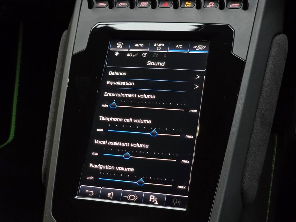 Used Lamborghini Huracan 2020 for sale - 77302251: Photo 40