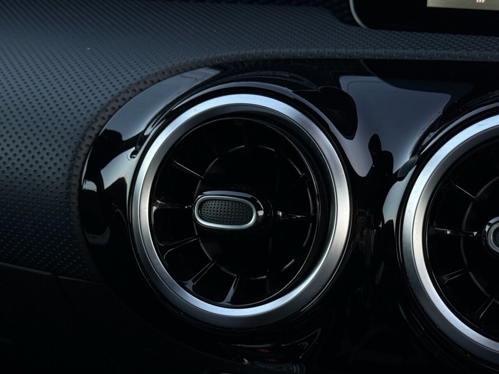 Used Mercedes-Benz A-Class 2019 for sale - 76934520: Photo 36