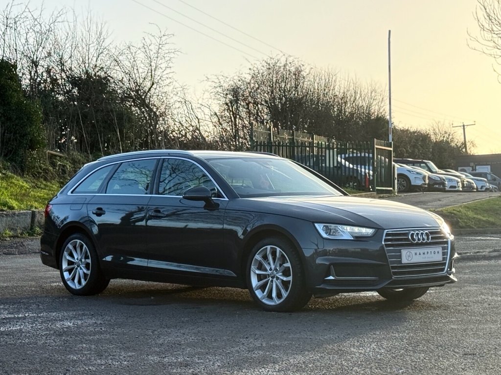 Used Audi A4 Avant 2019 for sale - 76900486: Photo 1