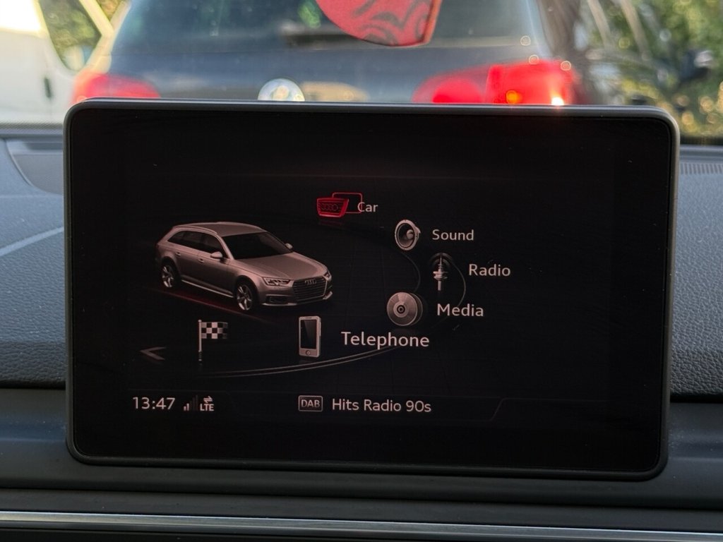 Used Audi A4 Avant 2019 for sale - 76900486: Photo 24