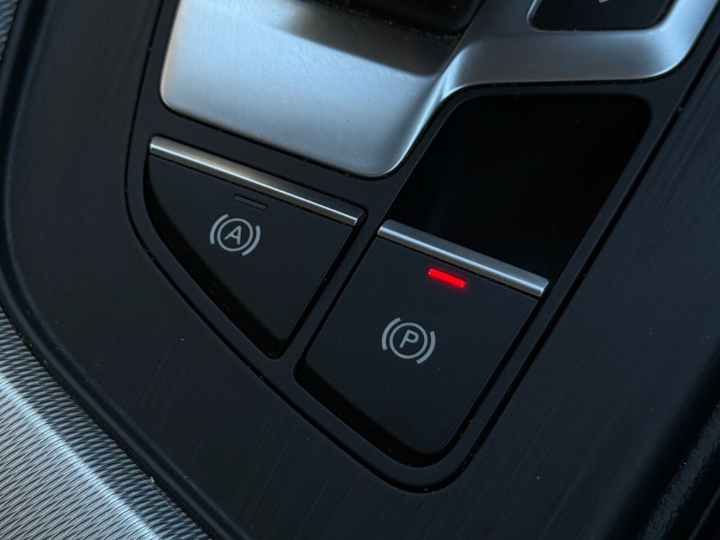 Used Audi A4 Avant 2019 for sale - 76900486: Photo 36