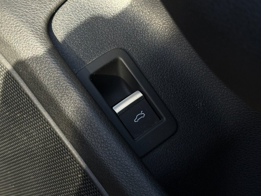 Used Audi A4 Avant 2019 for sale - 76900486: Photo 45