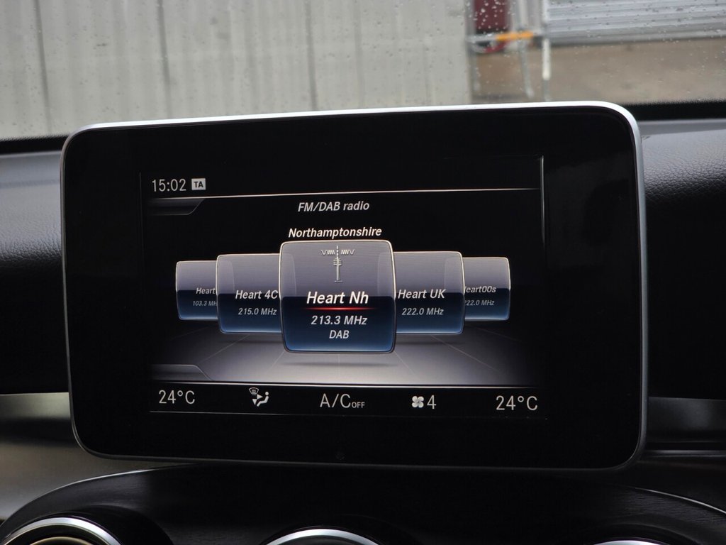 Used Mercedes-Benz GLC 2018 for sale - 77193450: Photo 28