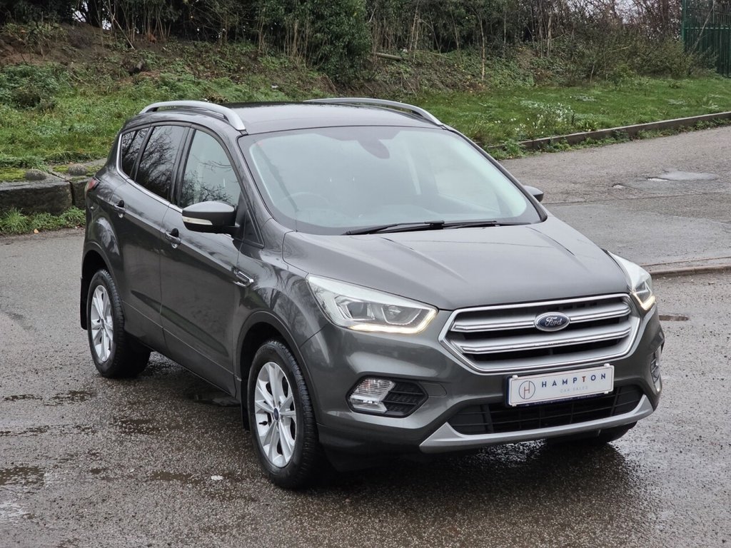 Used Ford Kuga 2017 for sale - 76593476: Photo 2