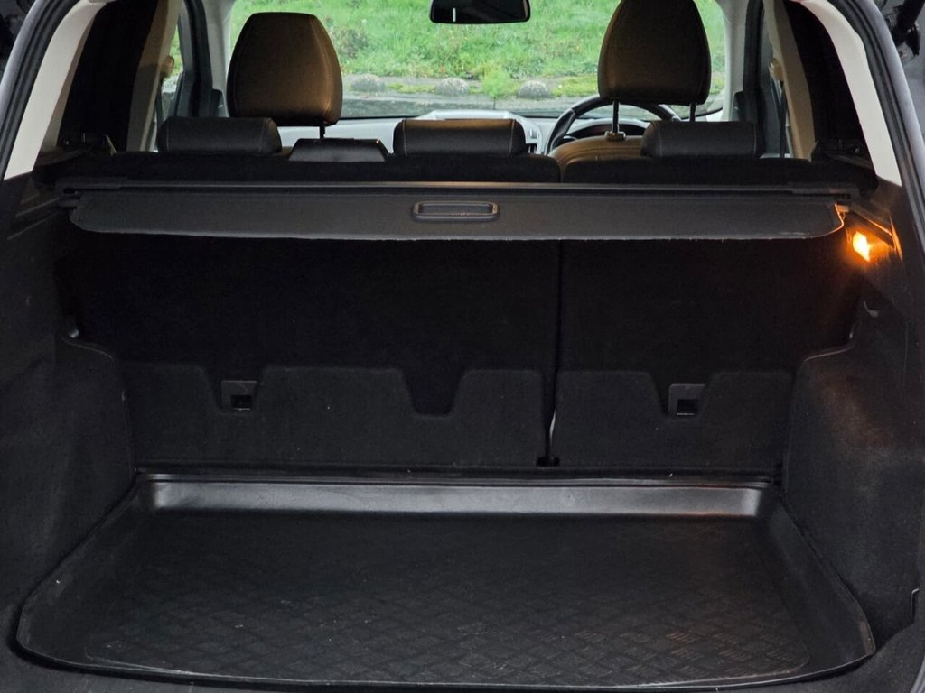 Used Ford Kuga 2017 for sale - 76593476: Photo 43