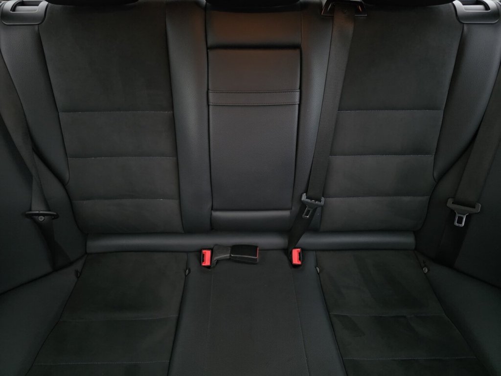 Used Mercedes-Benz C Class 2014 for sale - 76481742: Photo 12