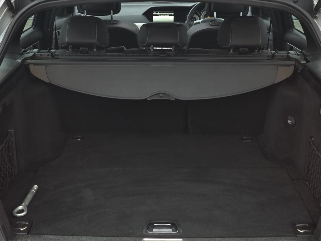 Used Mercedes-Benz C Class 2014 for sale - 76481742: Photo 39