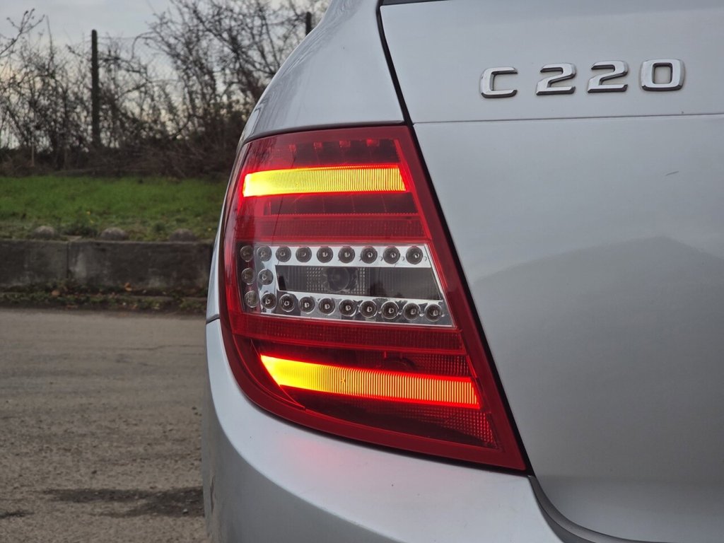 Used Mercedes-Benz C Class 2014 for sale - 76481742: Photo 41