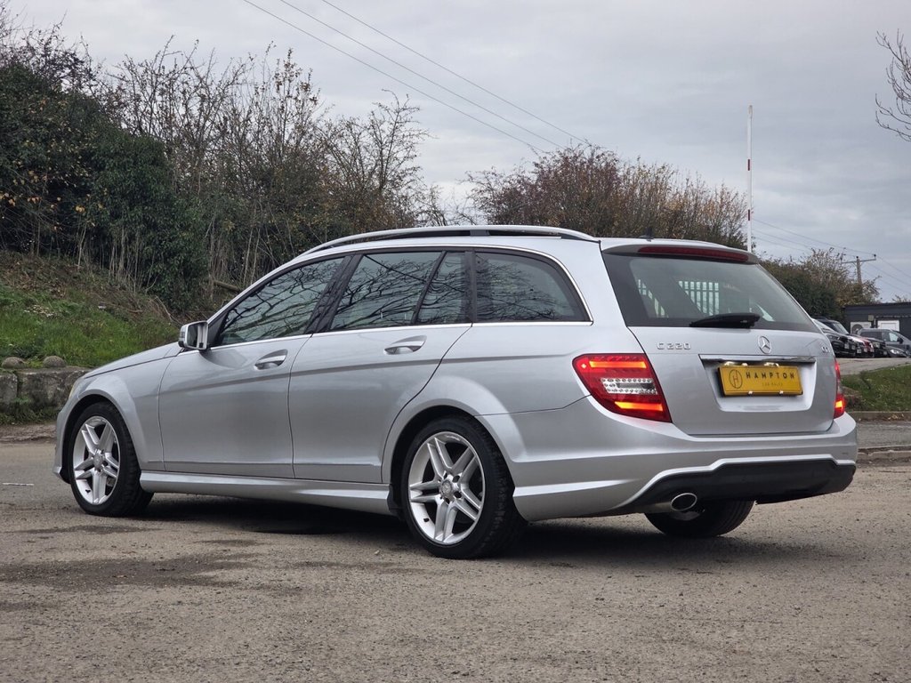 Used Mercedes-Benz C Class 2014 for sale - 76481742: Photo 7