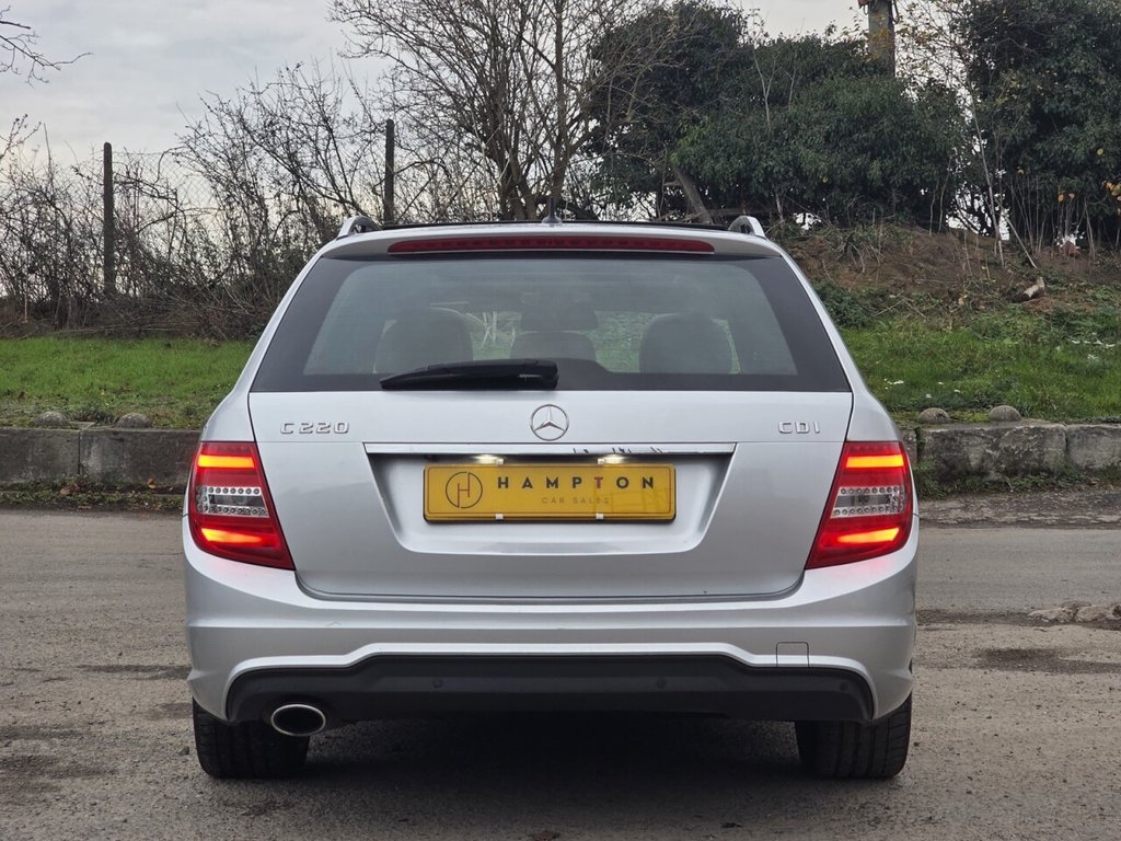 Used Mercedes-Benz C Class 2014 for sale - 76481742: Photo 9