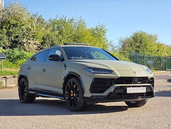 Used Lamborghini Urus 2019 for sale - 78387420: Photo
