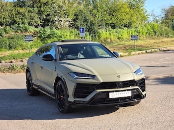 Used Lamborghini Urus 2019 for sale - 78387420: Photo