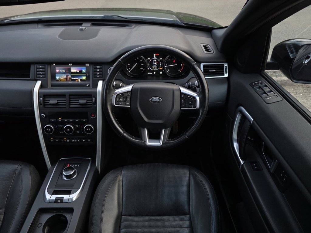 Used Land Rover Discovery Sport 2016 for sale - 76474595: Photo 11