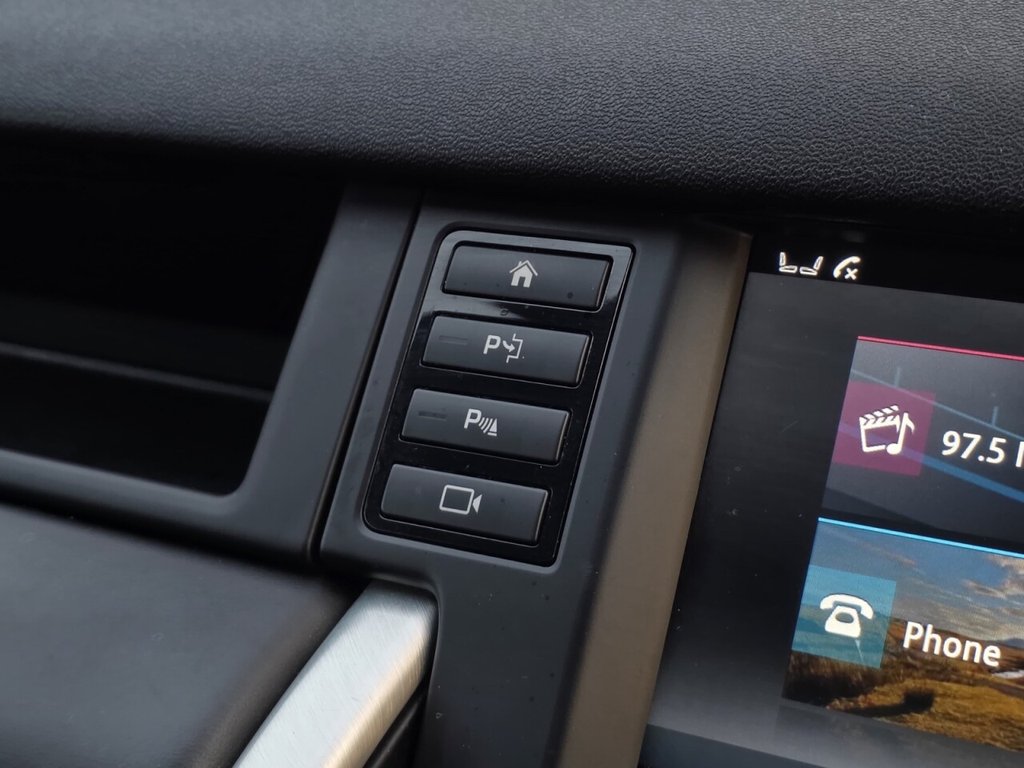 Used Land Rover Discovery Sport 2016 for sale - 76474595: Photo 14