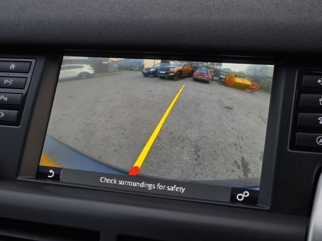 Used Land Rover Discovery Sport 2016 for sale - 76474595: Photo 18