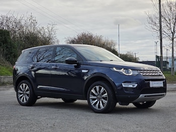 Used Land Rover Discovery Sport 2016 for sale - 76474595: Photo