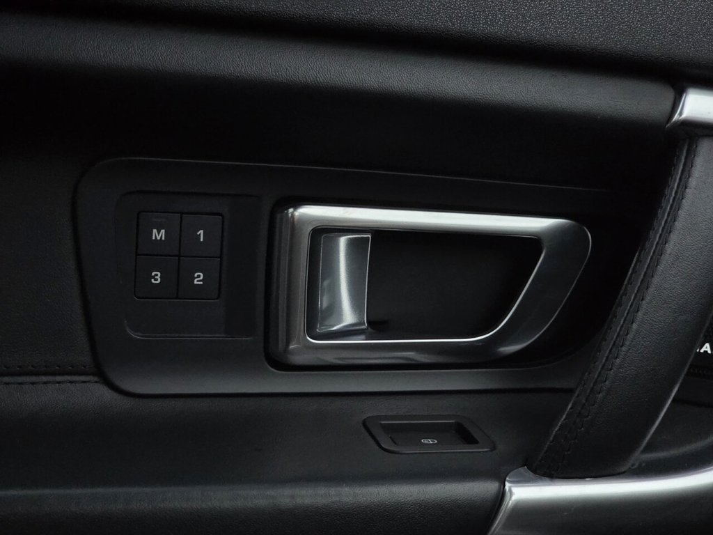 Used Land Rover Discovery Sport 2016 for sale - 76474595: Photo 30