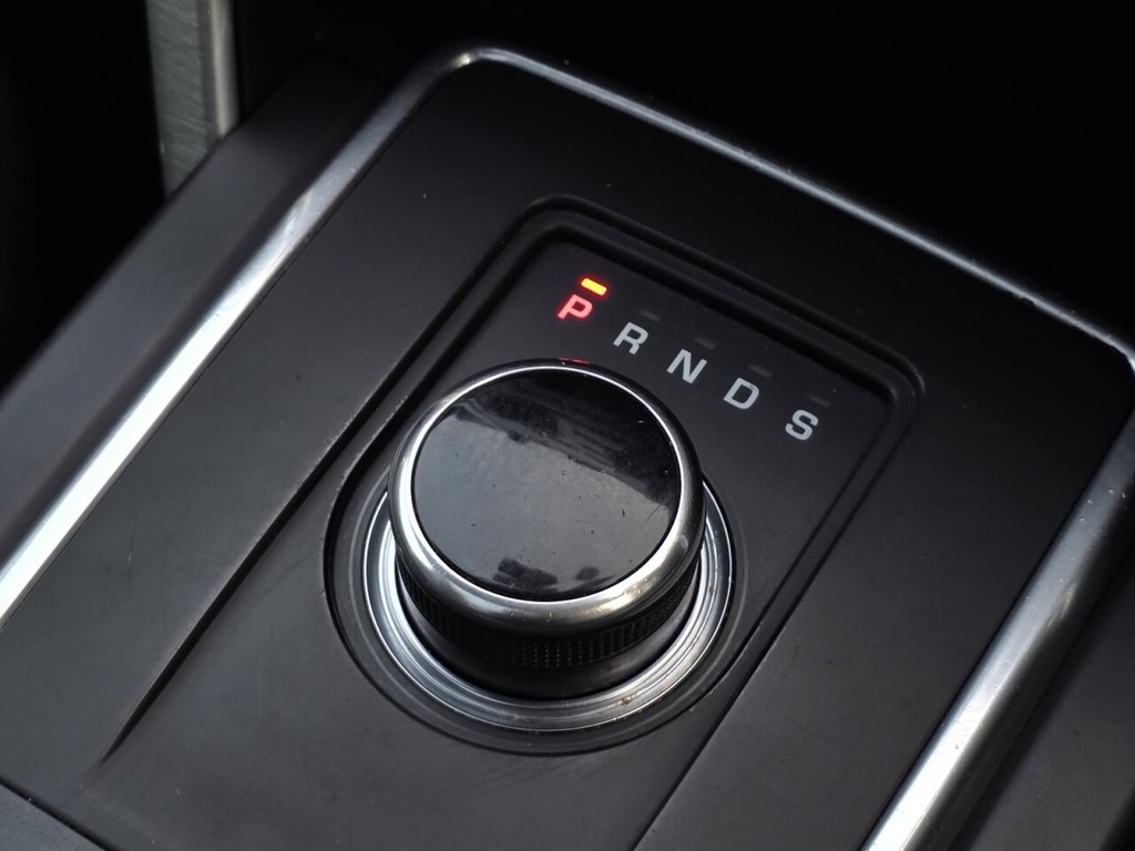 Used Land Rover Discovery Sport 2016 for sale - 76474595: Photo 32